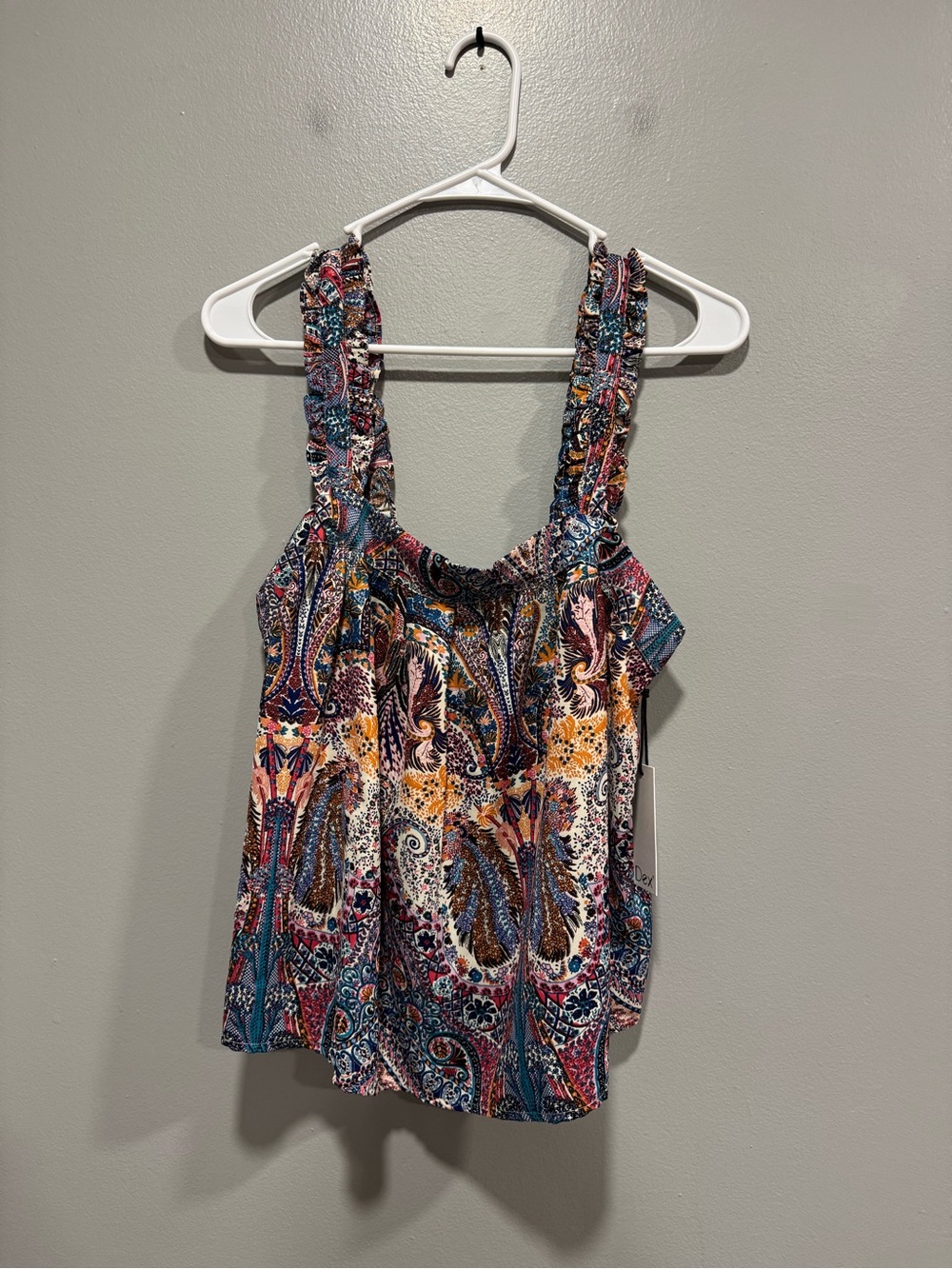 NWT Dex Floral and Paisley Tank Size XL - Picture 2 of 9